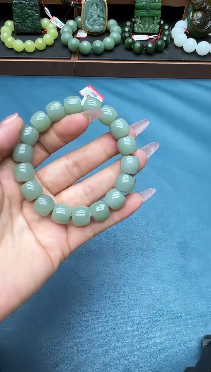 手串未镶嵌和田玉qml