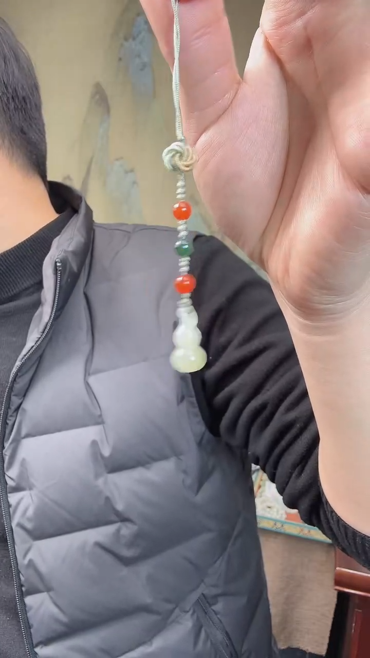 颈饰未镶嵌和田玉葫芦手机挂