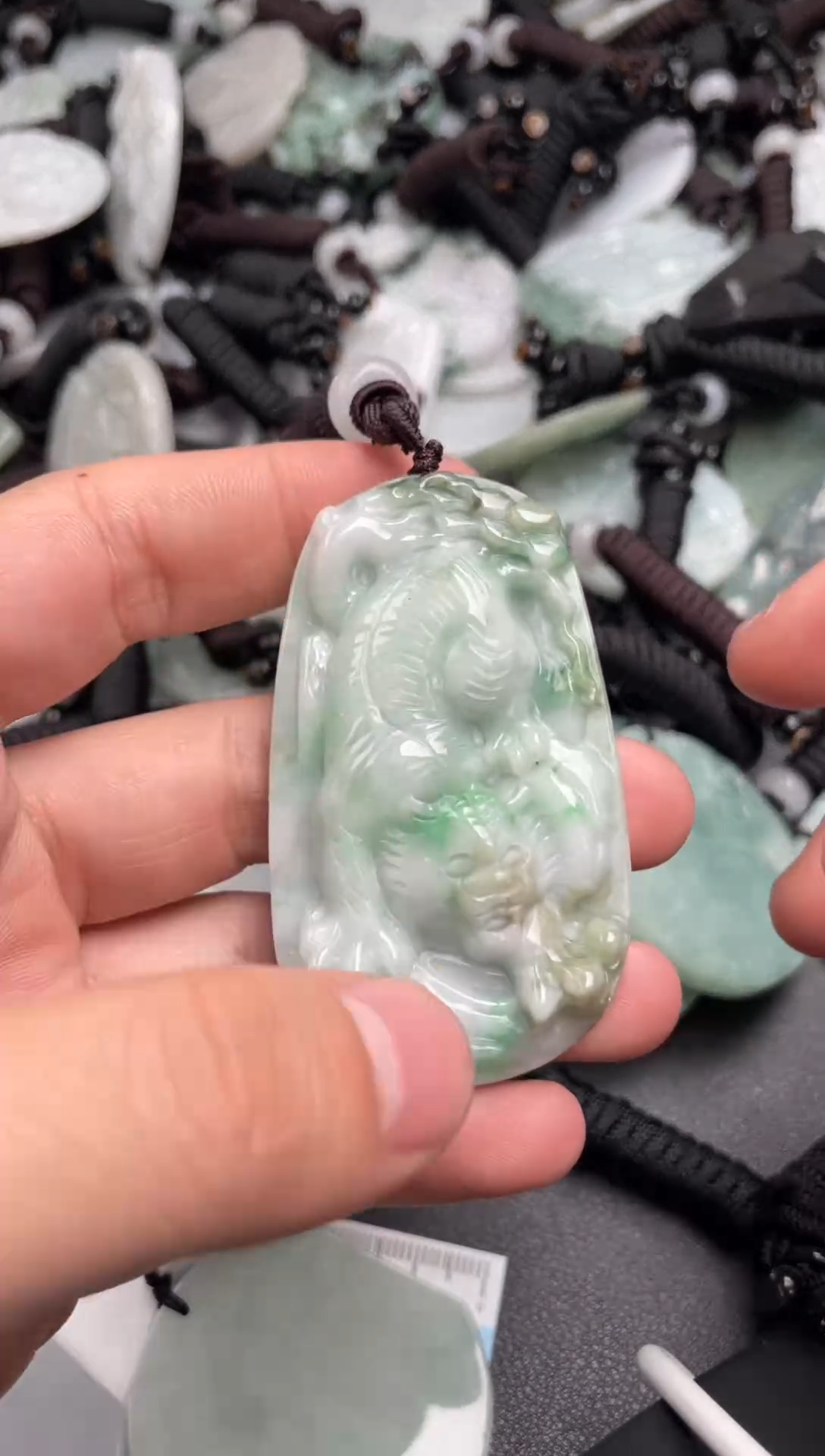 【闪购商品】翡翠吊坠(不含链)未镶嵌1