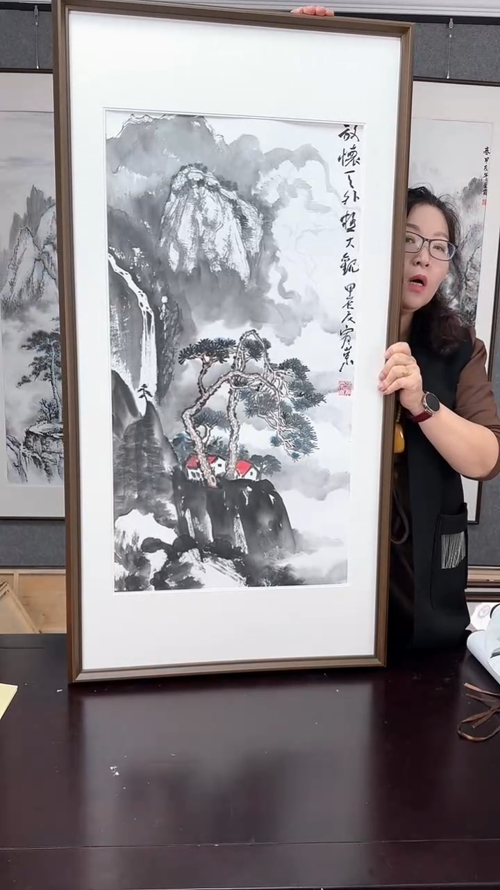 【闪购商品】国画山水实木装裱
