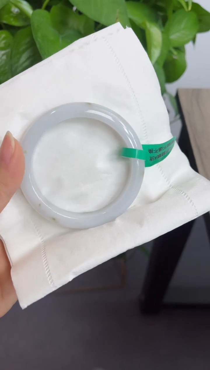 【闪购商品】翡翠手镯未镶嵌00003094