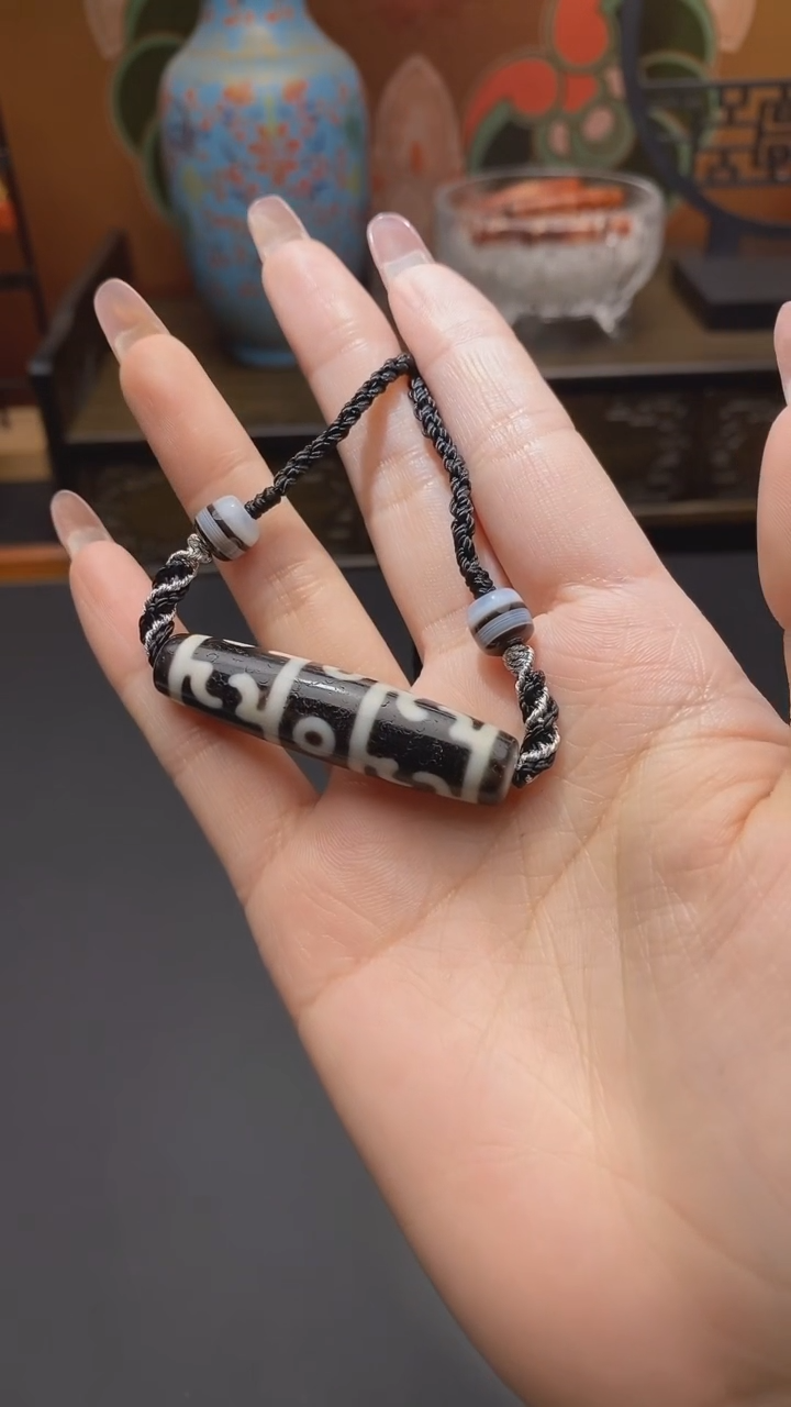 【闪购商品】玛瑙/玉髓颈饰未镶嵌聚缘莲师三锁骨链
