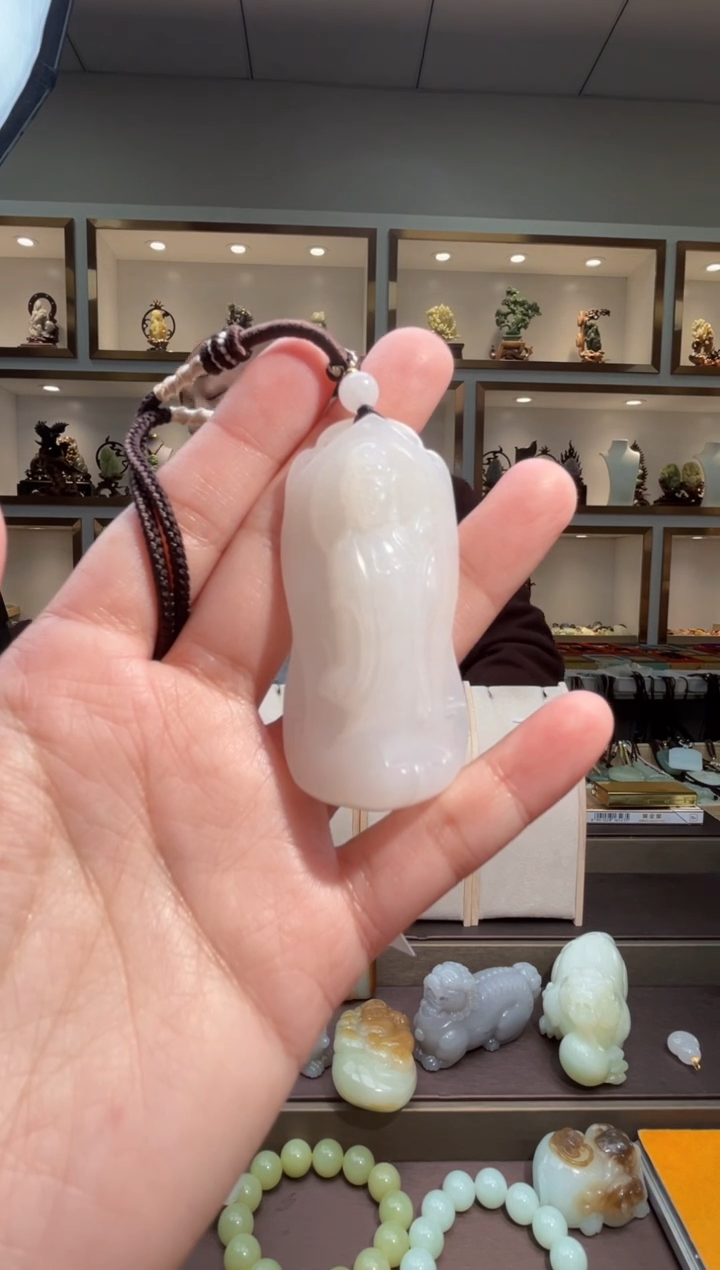 颈饰未镶嵌和田玉喜****来苏