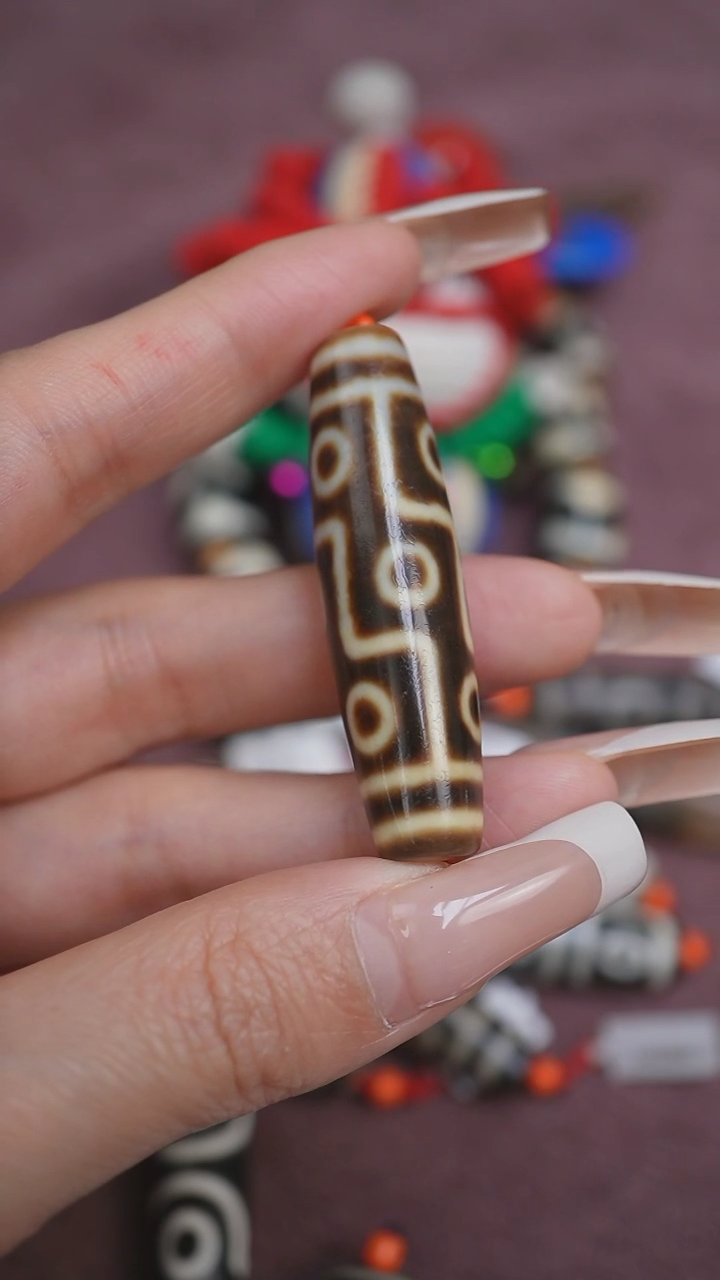 【闪购商品】玛瑙/玉髓颈饰未镶嵌蚀花玛瑙珠定制编绳