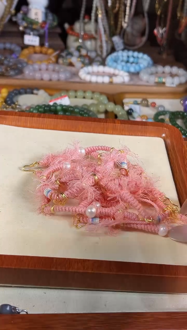 【闪购商品】淡水珍珠手绳银S925镶嵌多样性发货其一