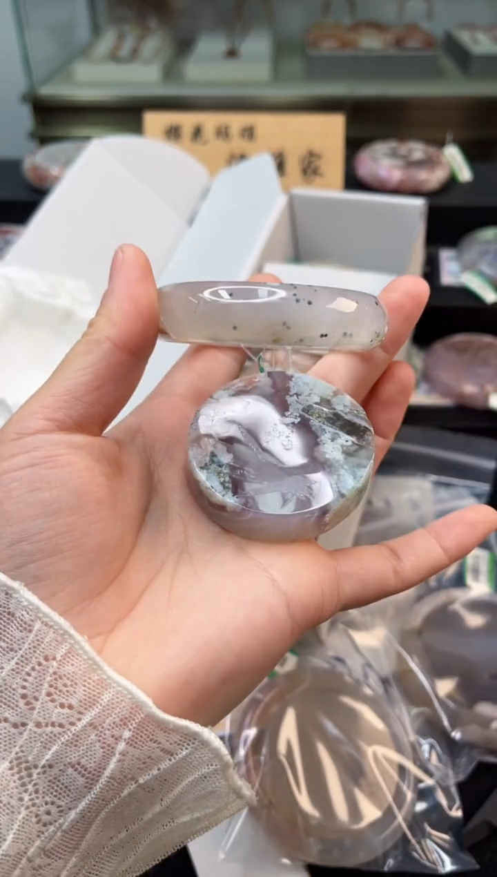 未镶嵌手镯石英质玉55圈口（赠品镯心）601