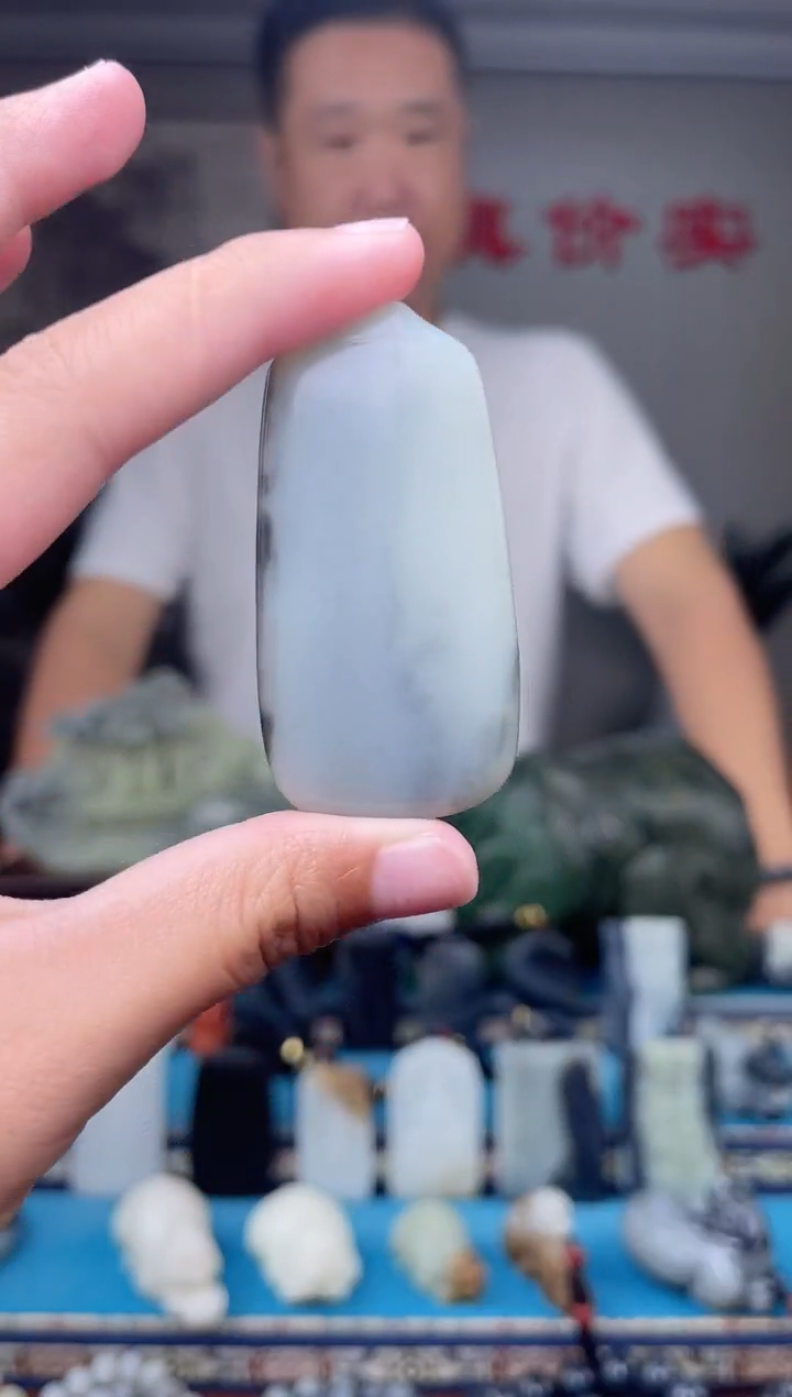 未镶嵌和田玉挂件1