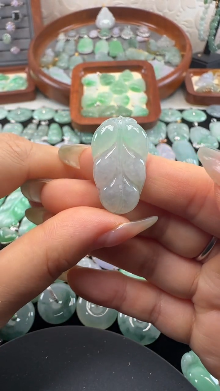 吊坠(不含链)未镶嵌翡翠叶子