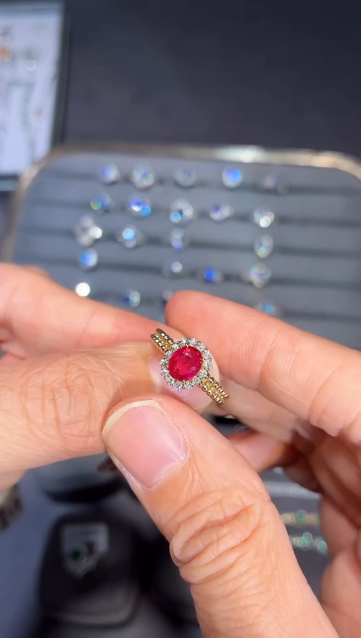 18K金镶嵌戒指红宝石【闪购】1.07ct/同步展会价/无烧鸽血红