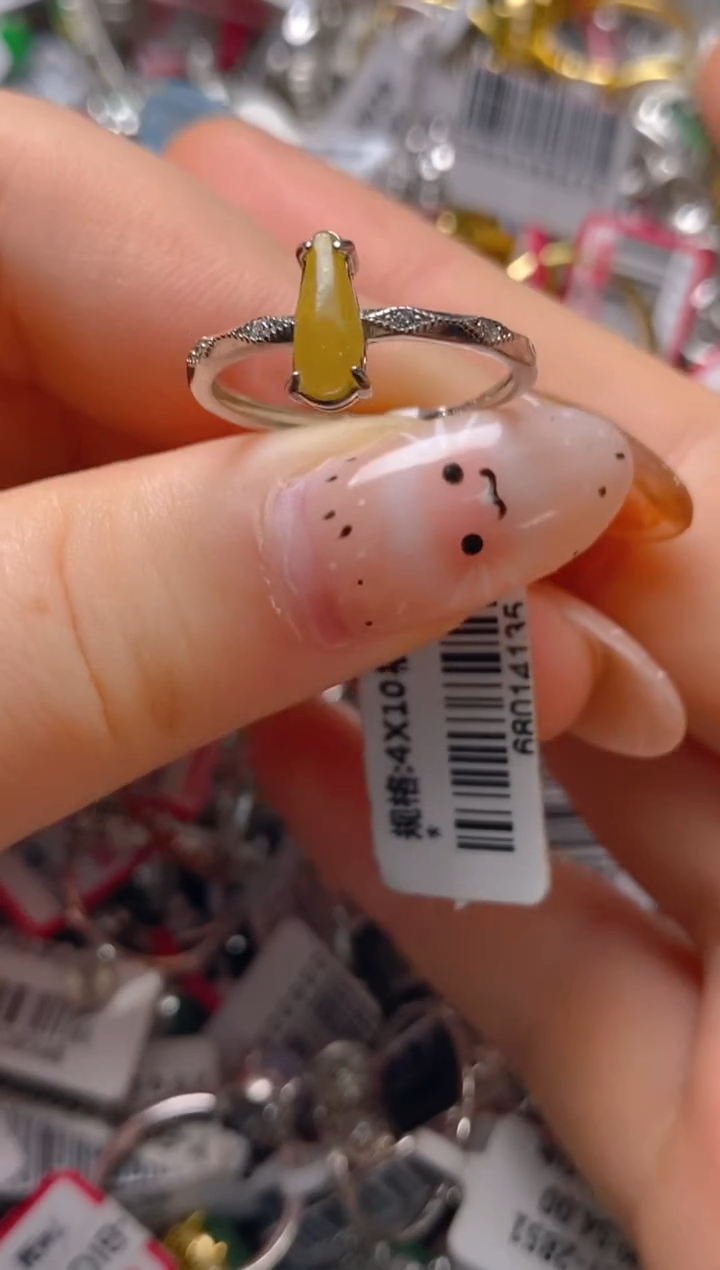 银S925镶嵌戒指翡翠百内无证书