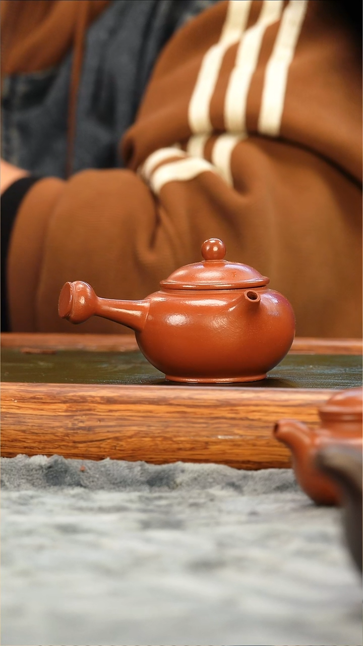 茶壶紫砂赵庄朱泥侧把唐羽