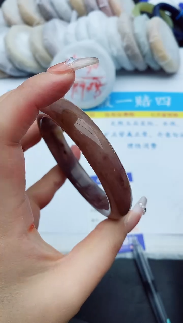 【闪购商品】石英质玉手镯未镶嵌191+60/61