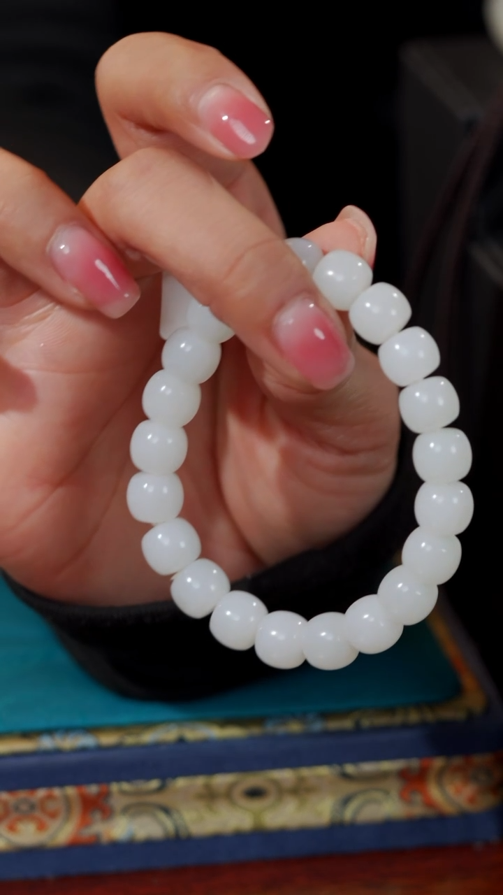 【闪购商品】和田玉颈饰未镶嵌10