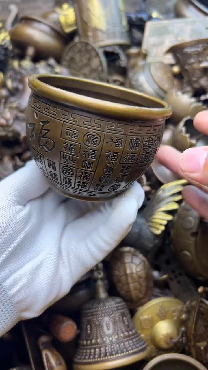精美铜器，点击下单