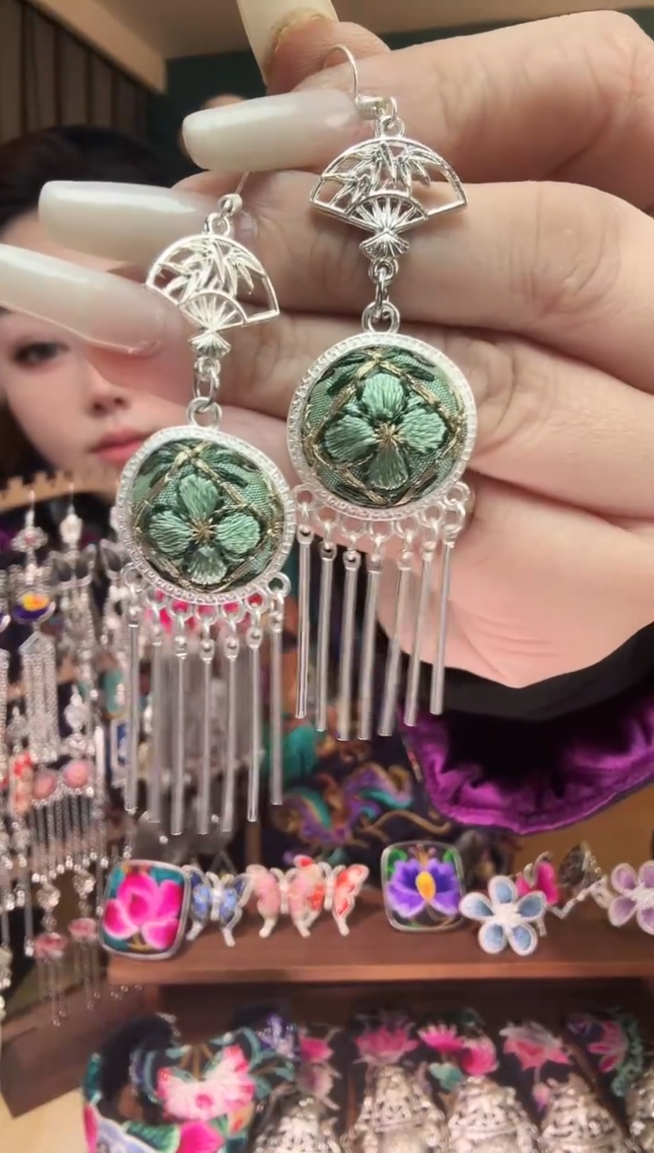 刺绣纯手工民族风刺绣耳环