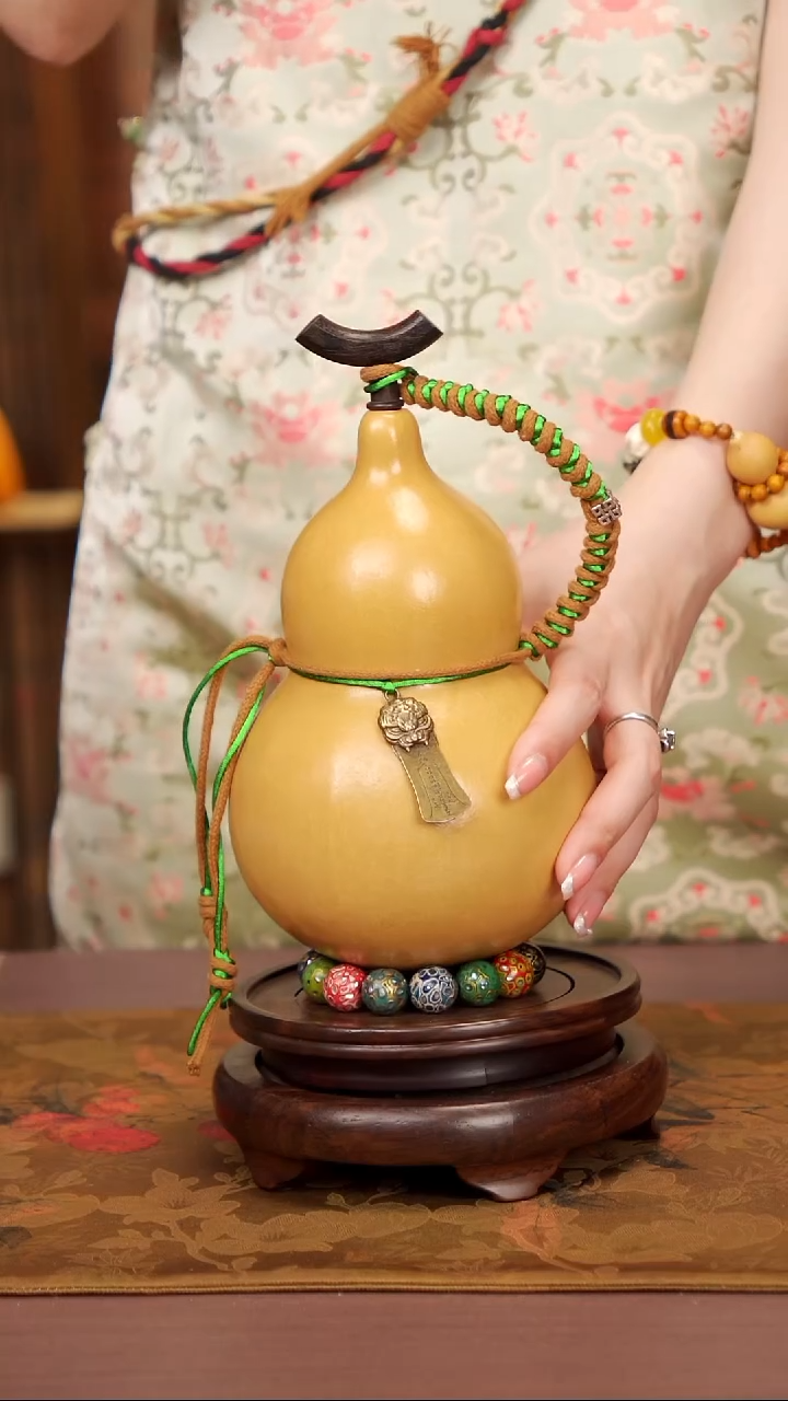 91易林大漆酒葫芦-----168