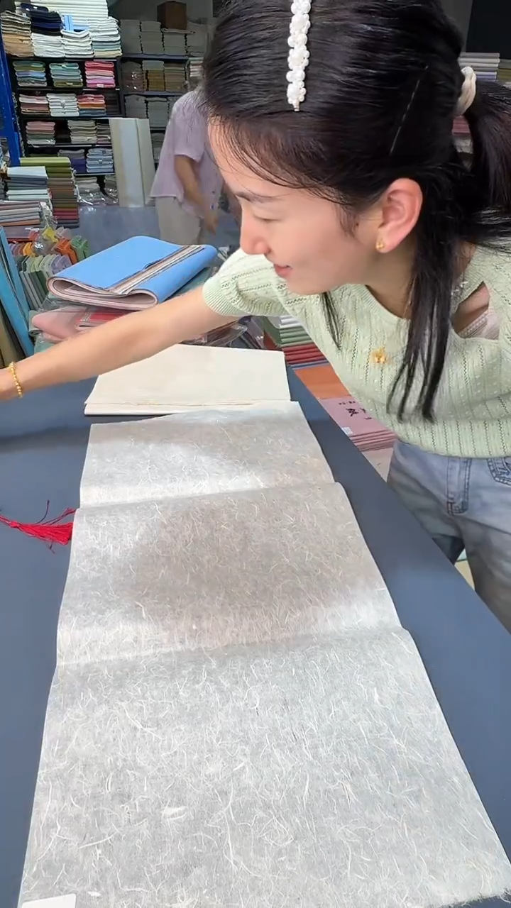 纯手工34*69cm25张米白色珍金雁楮清水云龙半生熟