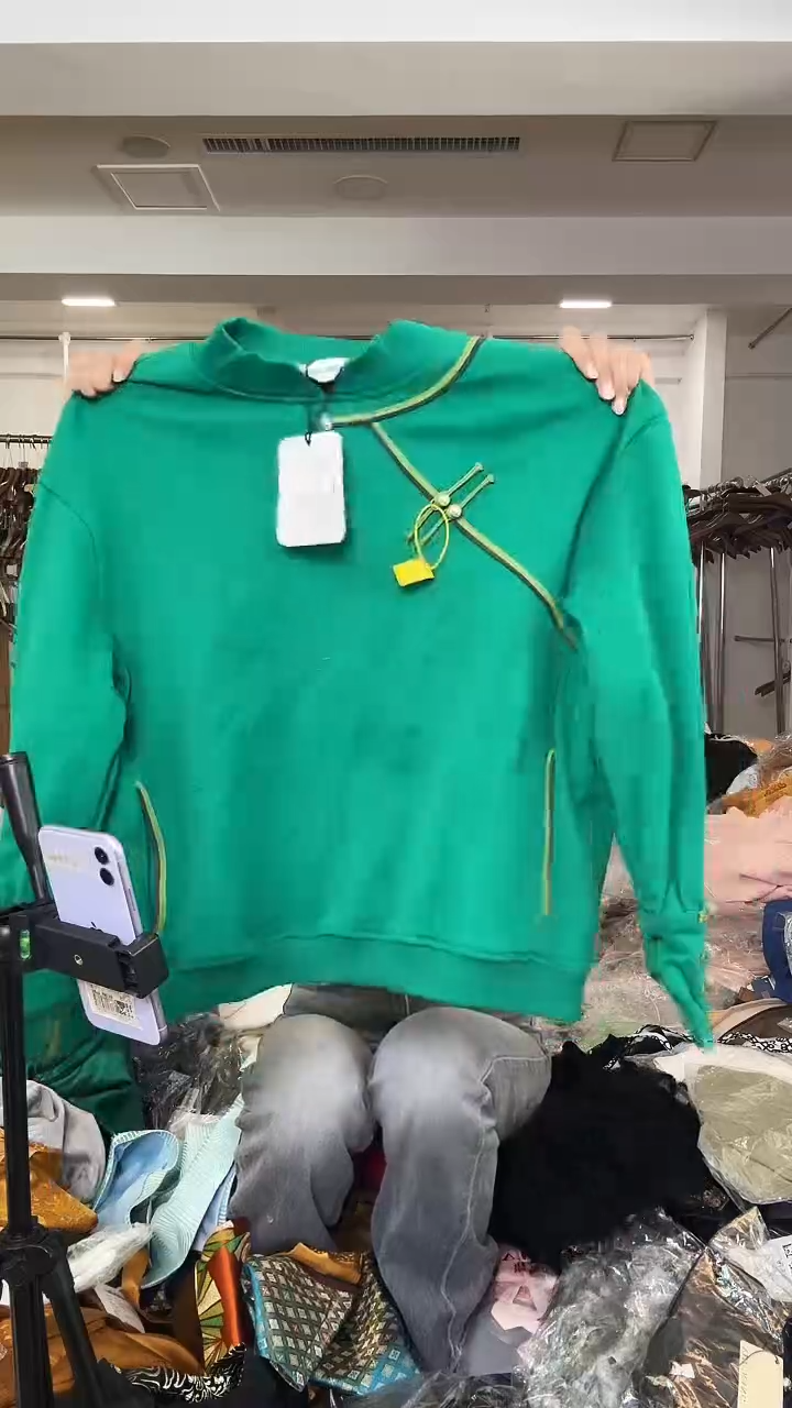 L码        140斤  加绒卫衣