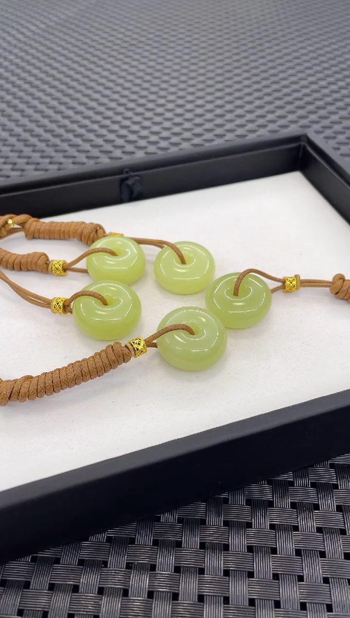 颈饰未镶嵌和田玉平安扣（多样性发一件）G2487