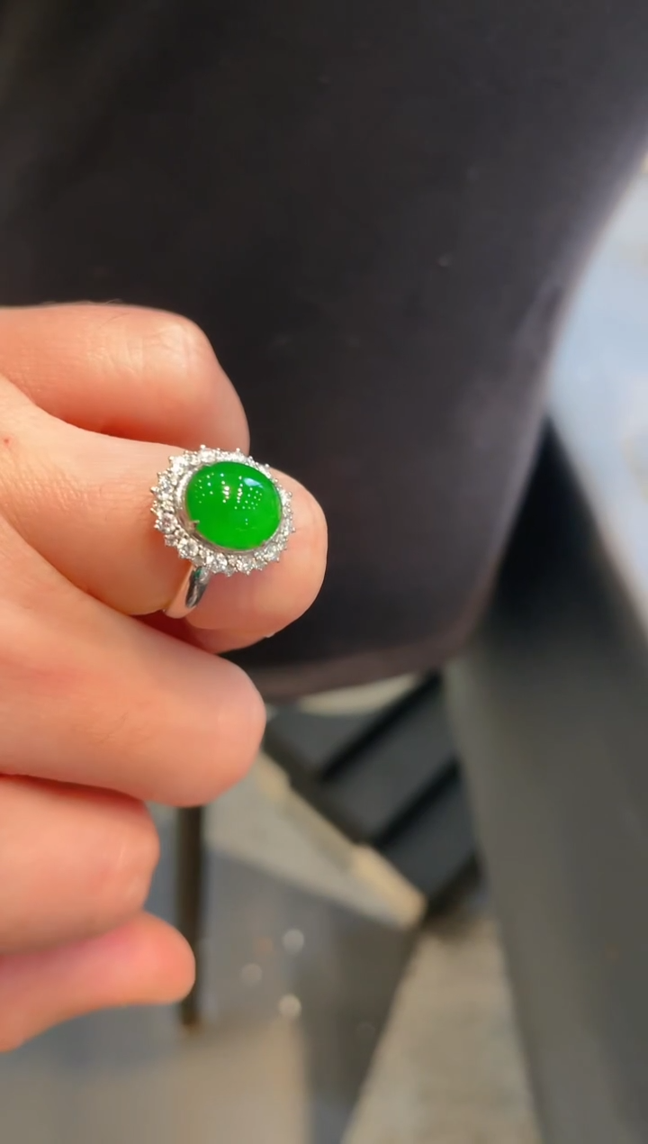 【闪购商品】翡翠颈饰18K金镶嵌A80戒指