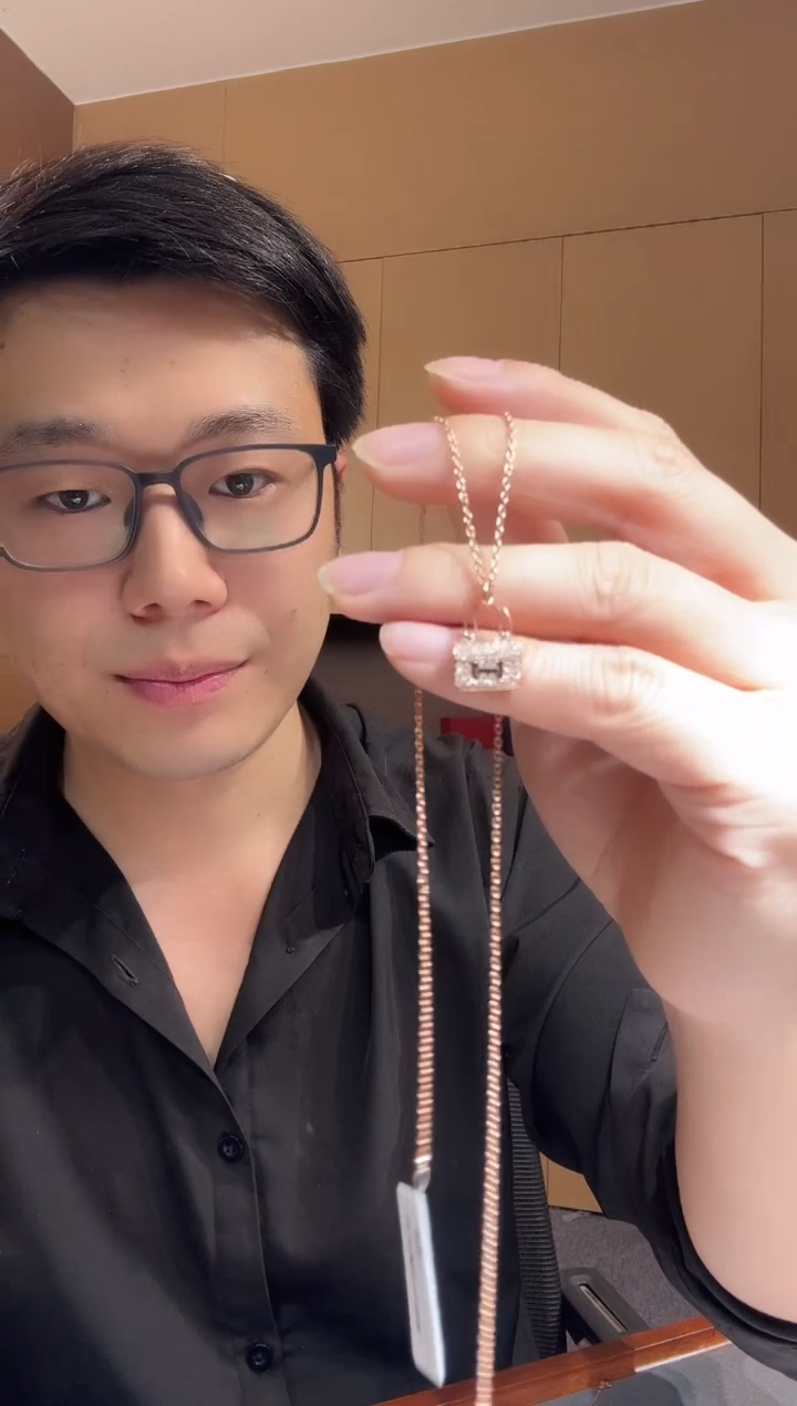 【闪购商品】钻石套链18K金镶嵌k玫康康包套链GHJ