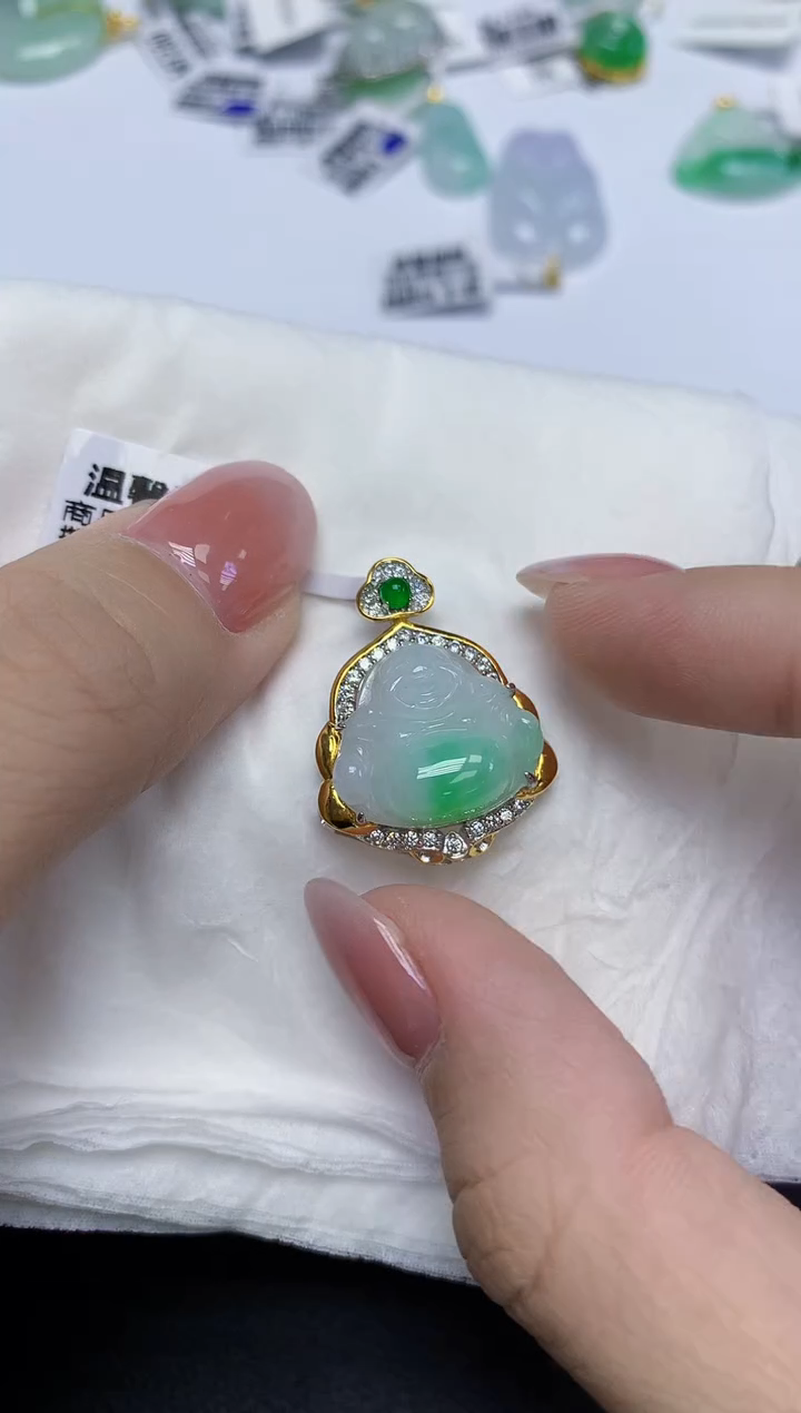 颈饰未镶嵌翡翠天然缅甸翡翠A货多样性发一件