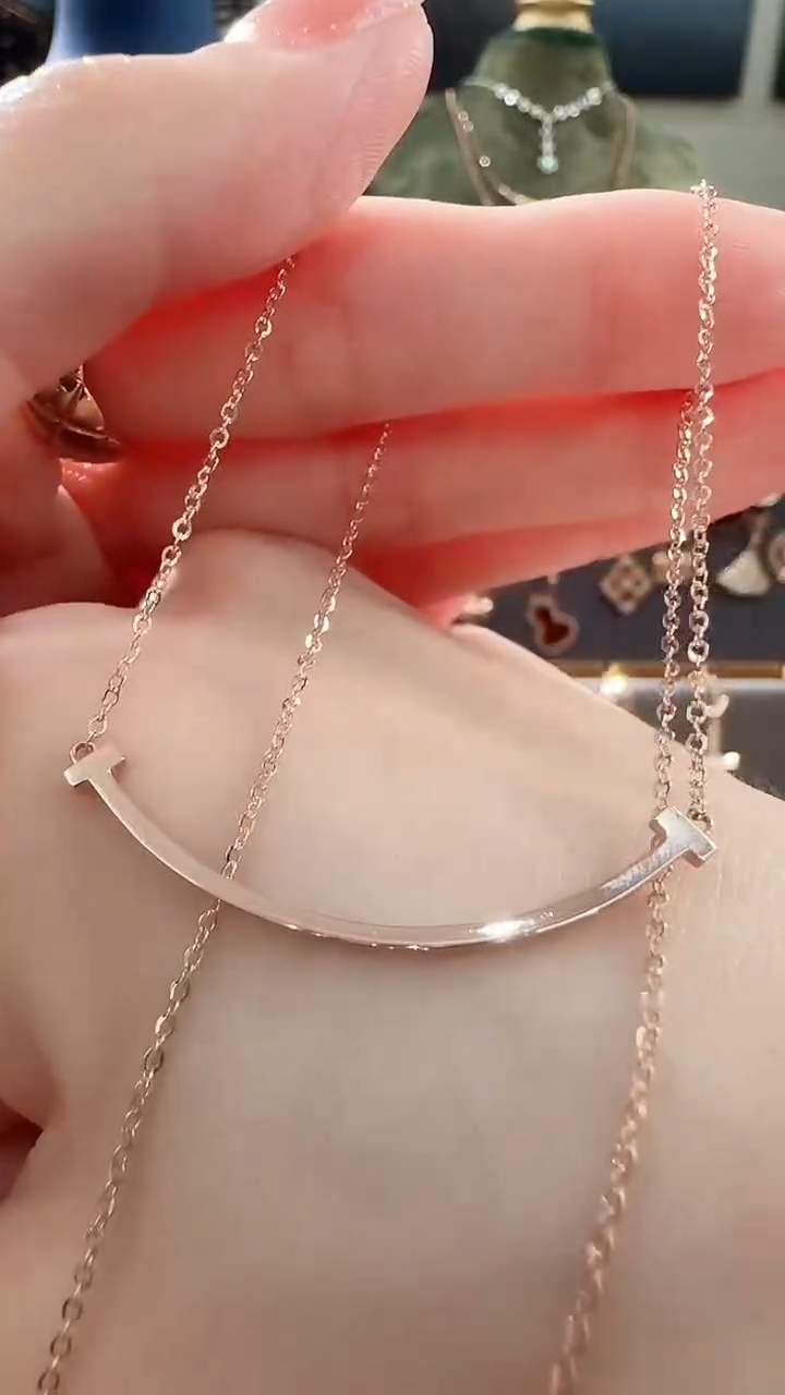 18K金套链18K金时尚微笑套链