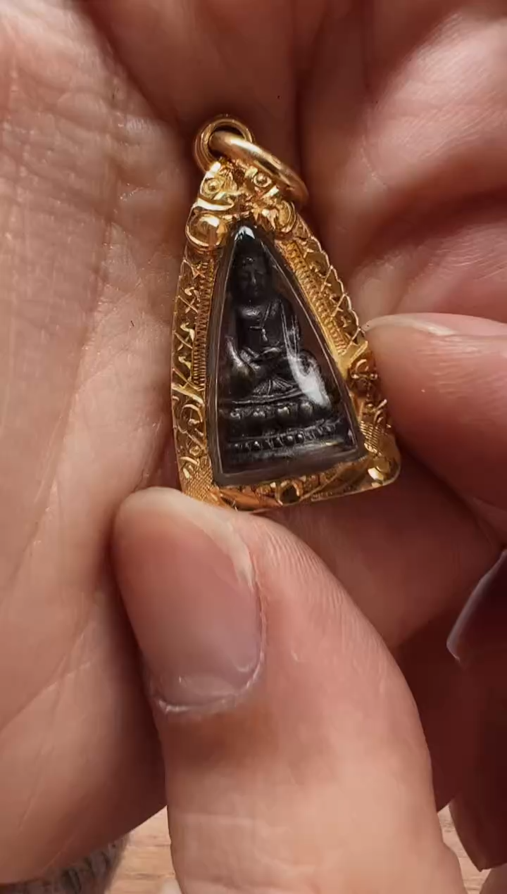 【闪购商品】树脂制品【 肖钟出品 】