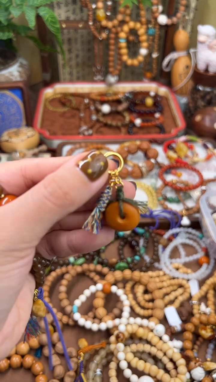 裸石蜜蜡未镶嵌老蜡饼子小提溜