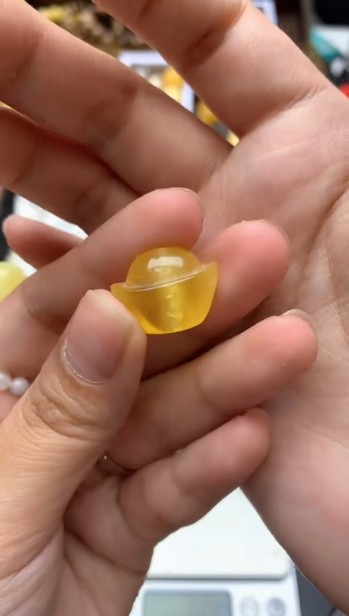 【闪购商品】琥珀珠宝奇石未镶嵌026琥珀蜜蜡有纹小坑花粉介意勿拍