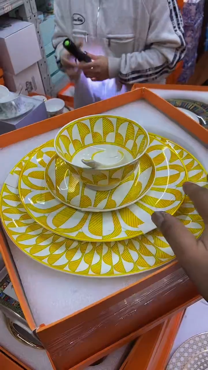 【闪购商品】鸿辉家品牌瓷器，京东包邮！