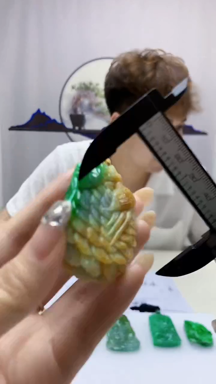 定制翡翠未镶嵌4868DD-毛货挂件