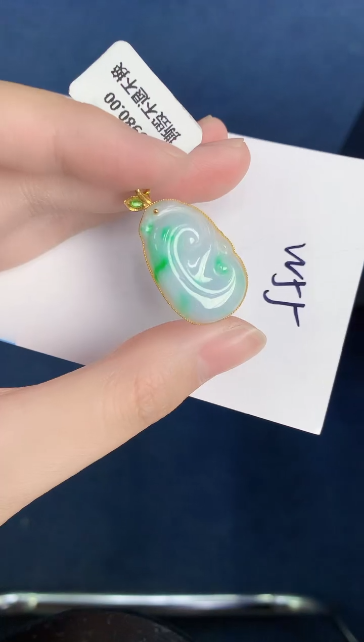 【闪购商品】翡翠颈饰18K金镶嵌000000000