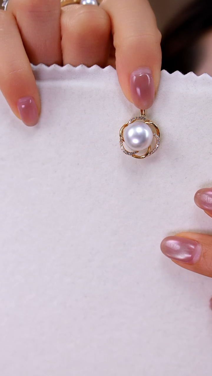 吊坠(不含链)18K金镶嵌海水珍珠澳白10-11mm