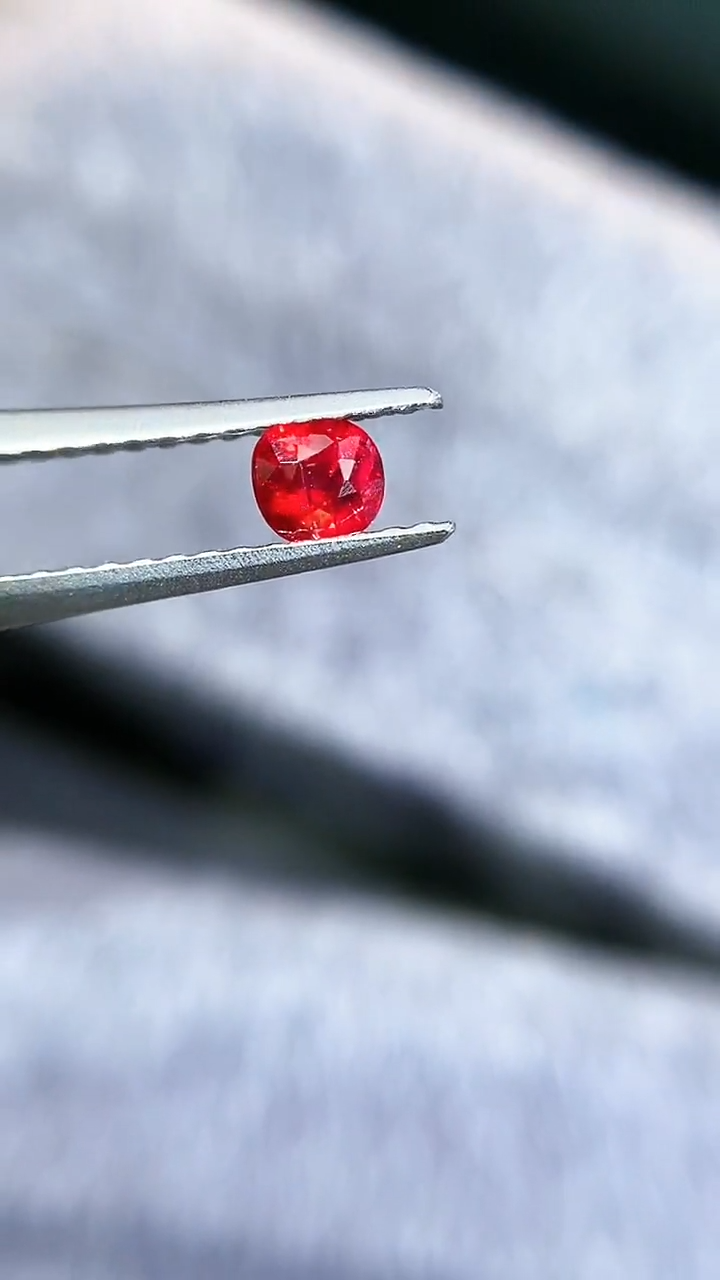 【闪购商品】定制红宝石定制未镶嵌天然无烧鸽血红0.23克拉