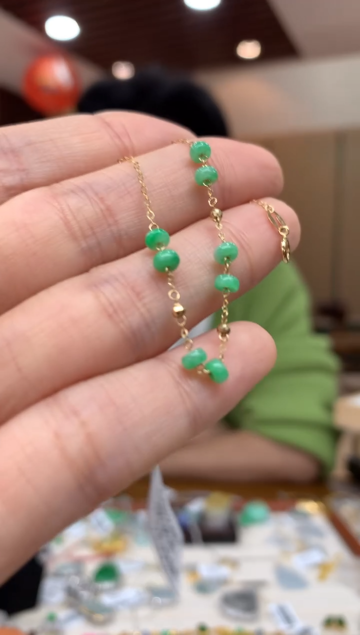 18K金镶嵌手链翡翠手链