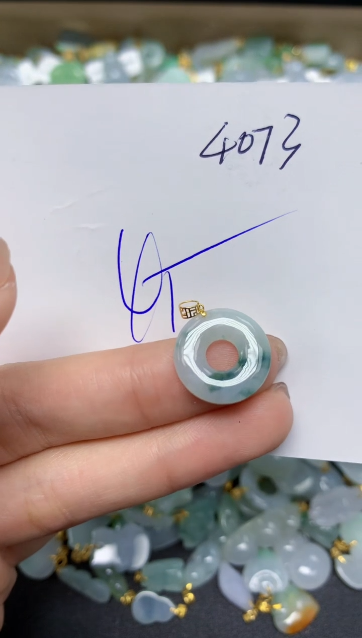 【闪购商品】翡翠颈饰18K金镶嵌天然翡翠A货