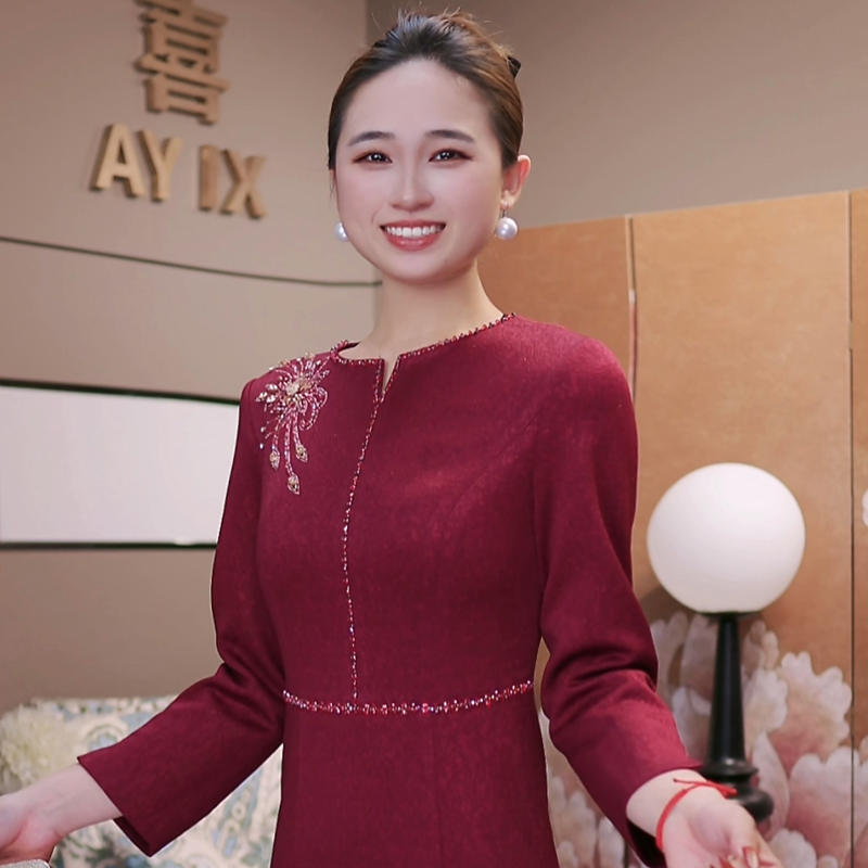 九分袖高腰V领短裙短裙摆礼服气质红色连衣裙