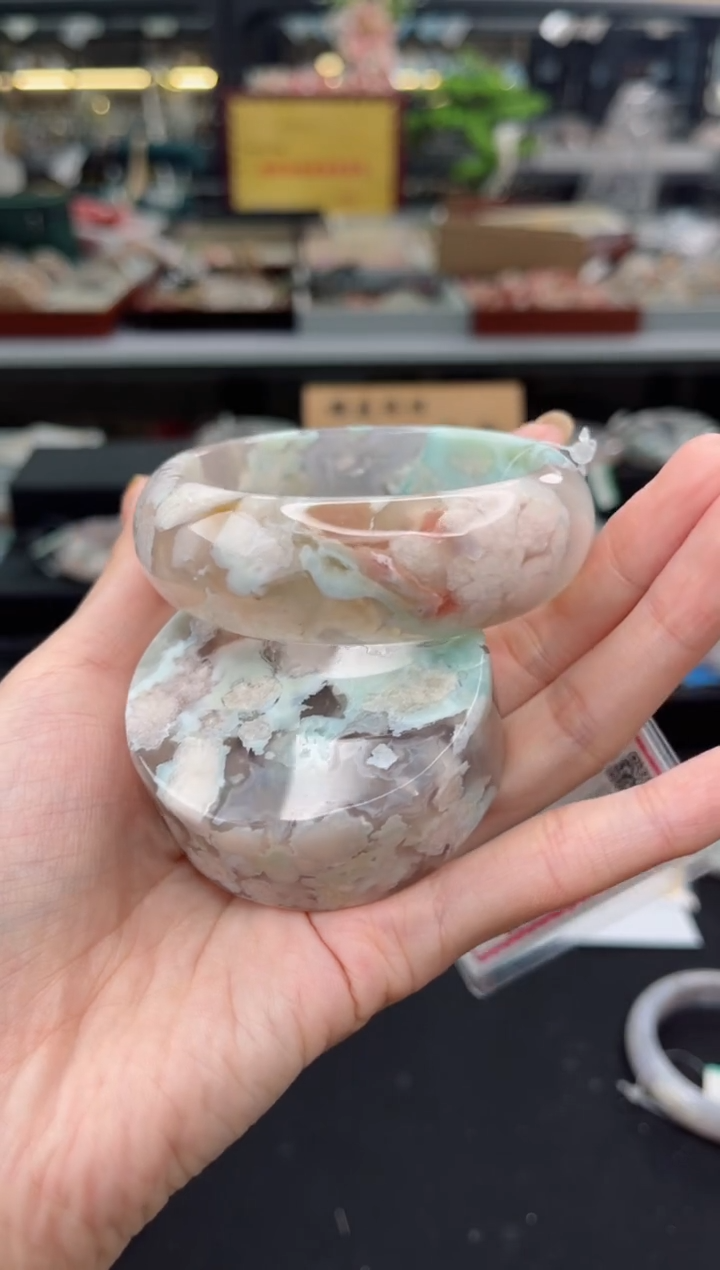 【闪购商品】石英质玉手镯未镶嵌58圈口（赠品镯心）s901