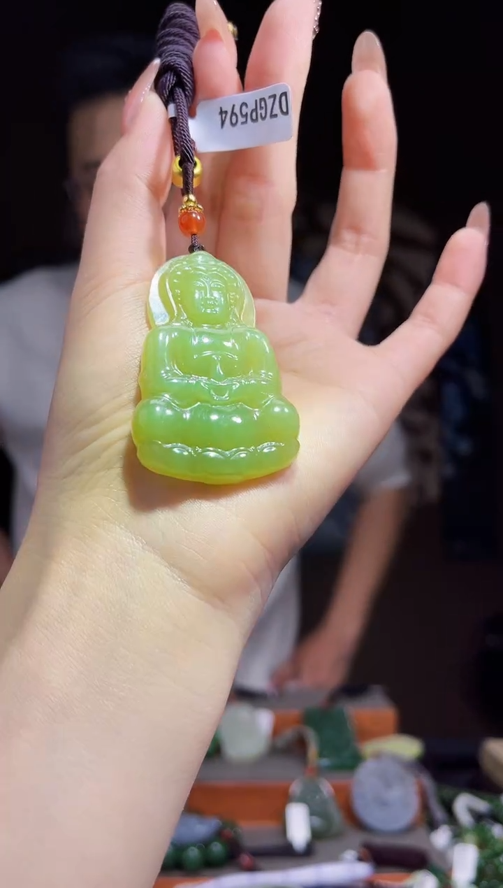 【闪购商品】和田玉颈饰未镶嵌拍一发一