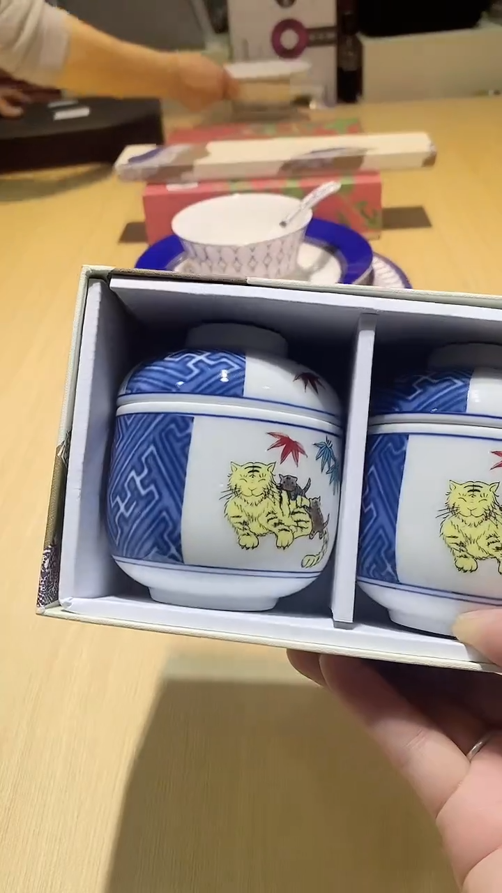 【闪购商品】瓷片锅碗瓢盆一件不剩