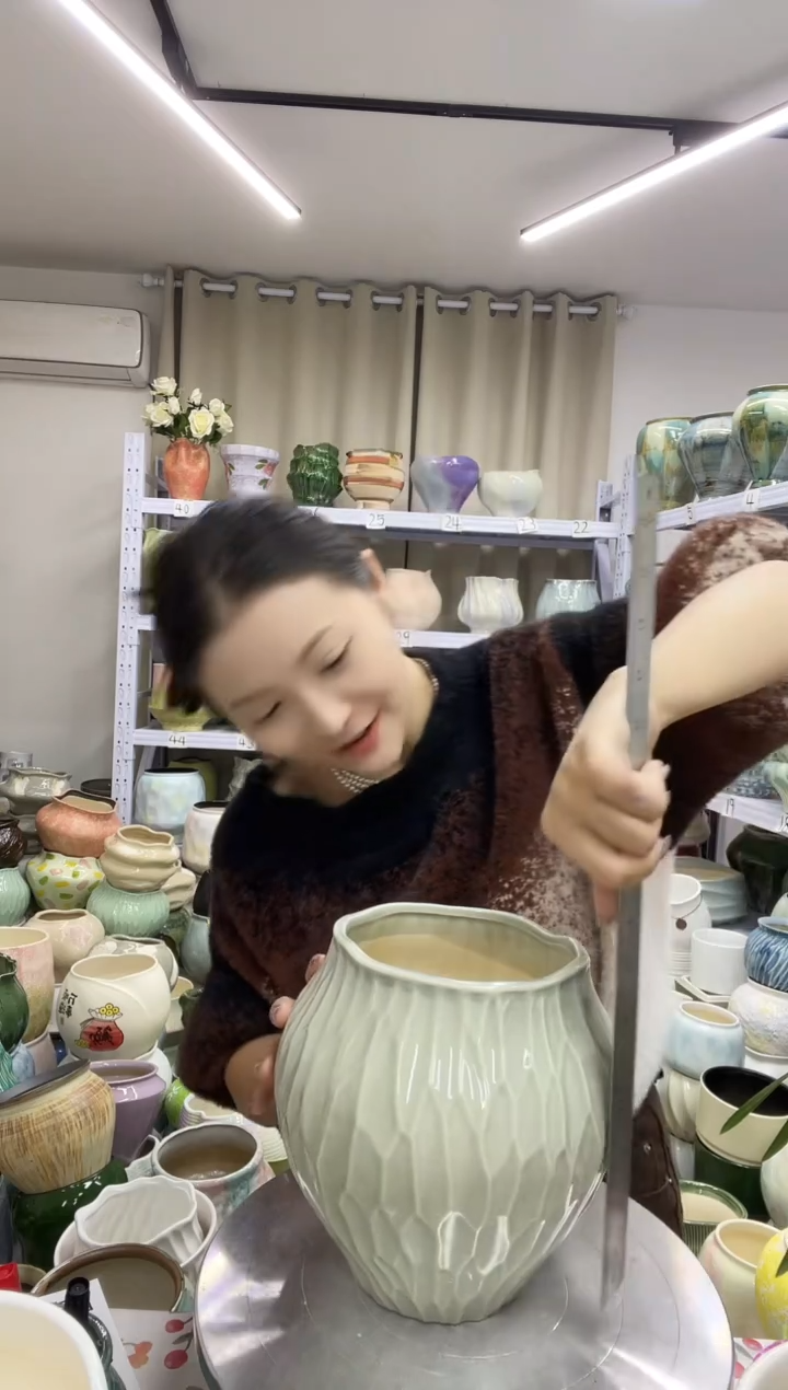 【11.23】直播链接  高度:  20  口径:   13.5