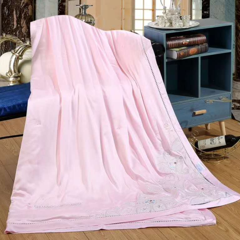 100%手工黄金蚕丝被丝滑冬被工艺款绣花加厚柔软被