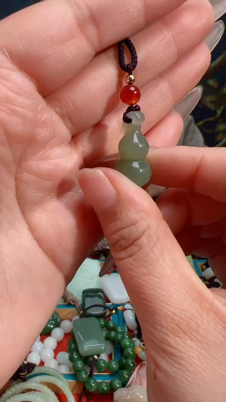 【闪购商品】和田玉吊坠未镶嵌1