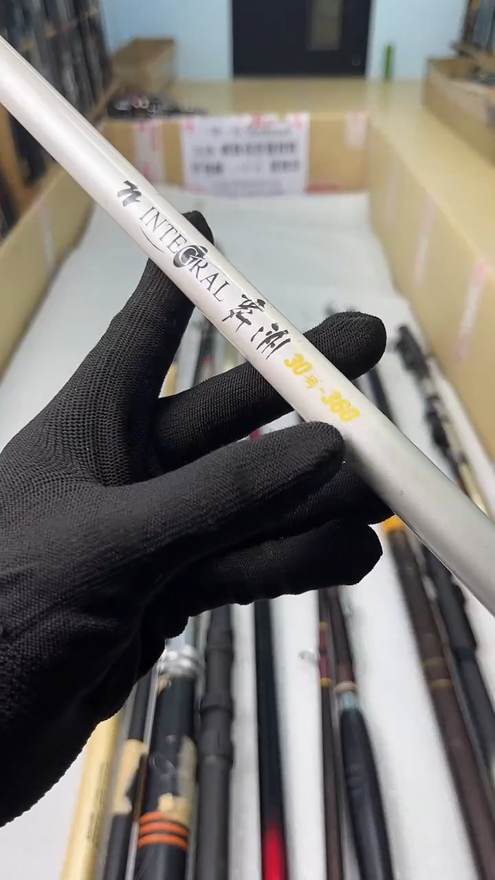 立*孤品微瑕，以直播间介绍为准，加10元发顺丰。