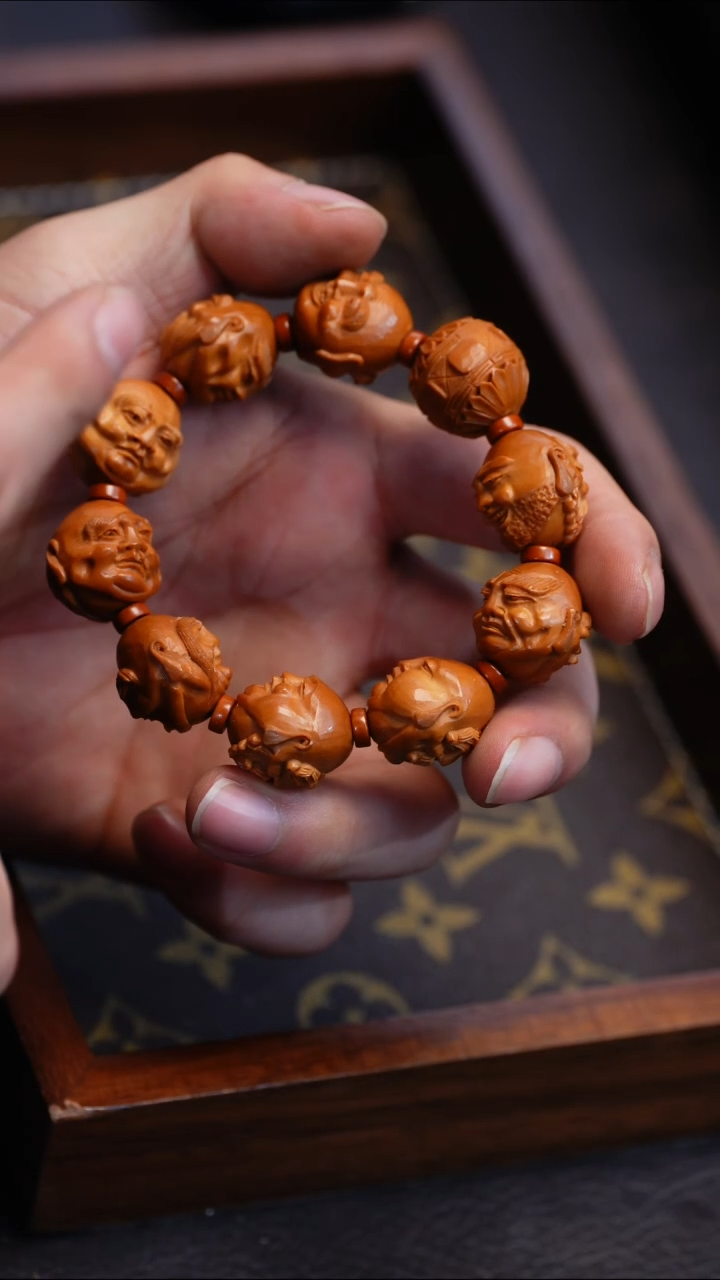 【闪购商品】橄榄核吊坠苏工橄榄核