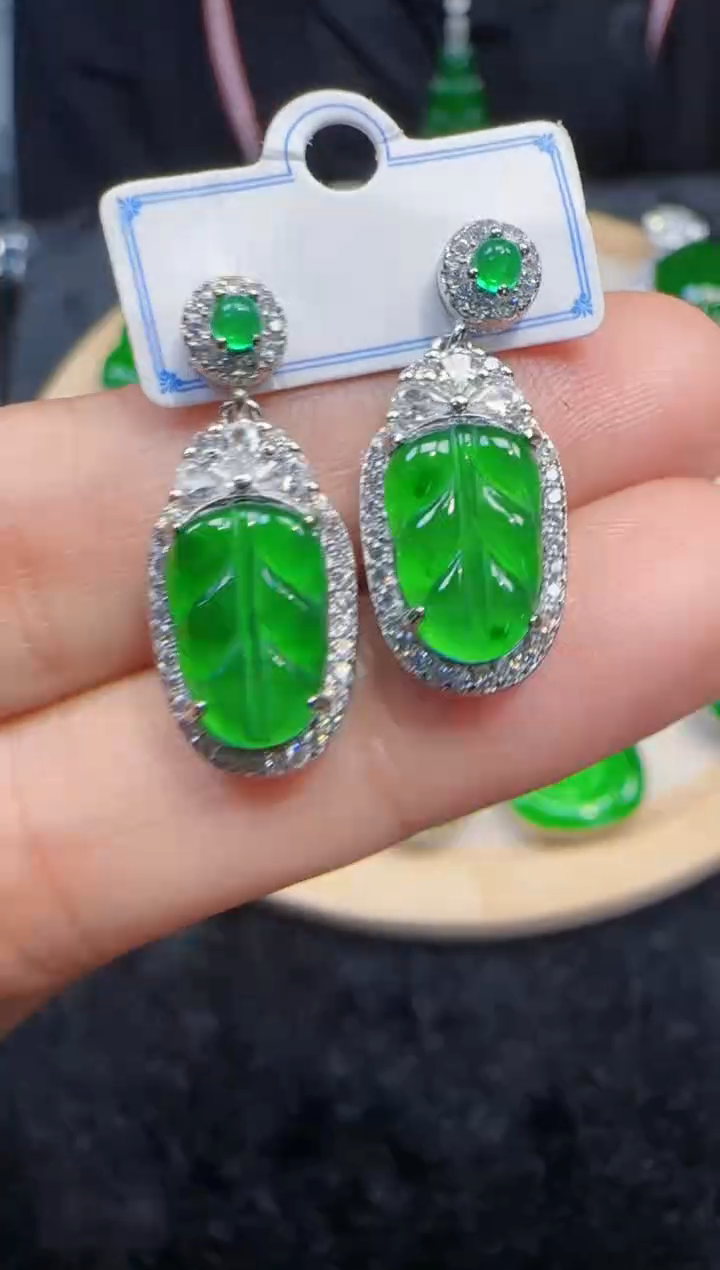 未镶嵌定制翡翠翡翠耳环70