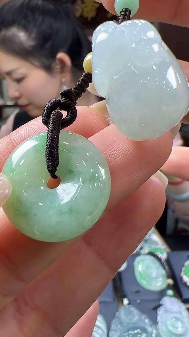 【闪购商品】翡翠挂件未镶嵌包挂