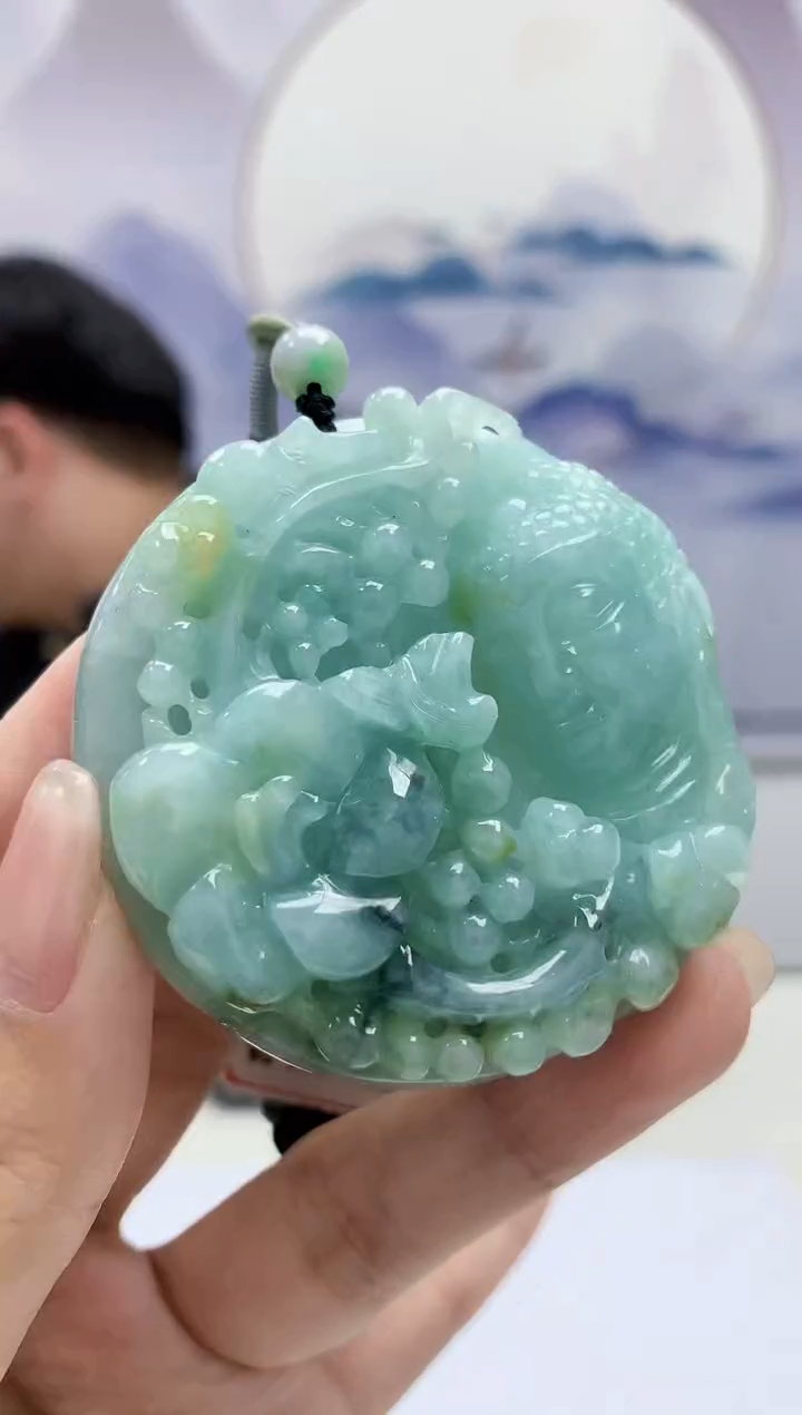 【闪购商品】定制翡翠未镶嵌5060kk-毛货挂件233