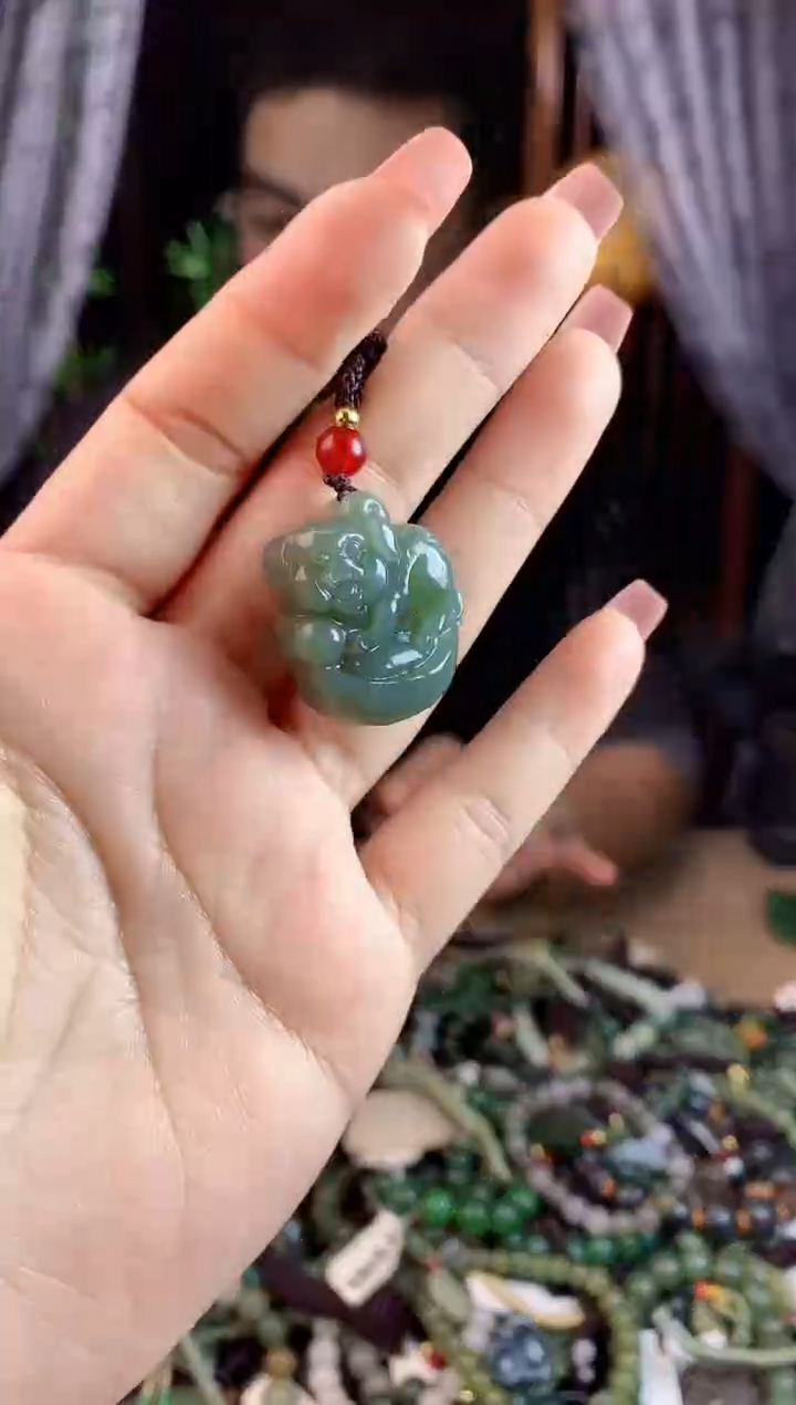 【闪购商品】和田玉挂件未镶嵌多样性发货拍一发一